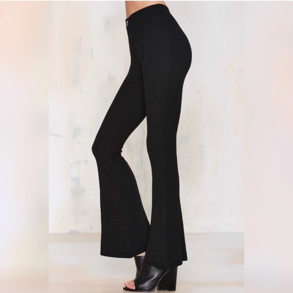 Knit High Waist Flare Pants - Picture 3 of 6